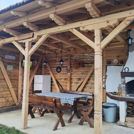Guest House Yana Turkasheni Экстерьер фото