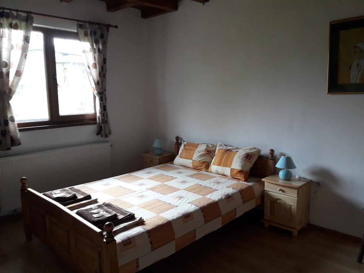 Guest House Yana Turkasheni Экстерьер фото